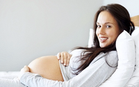 7 hiện tượng bà bầu nào cũng phải trải qua trước khi em bé chào đời